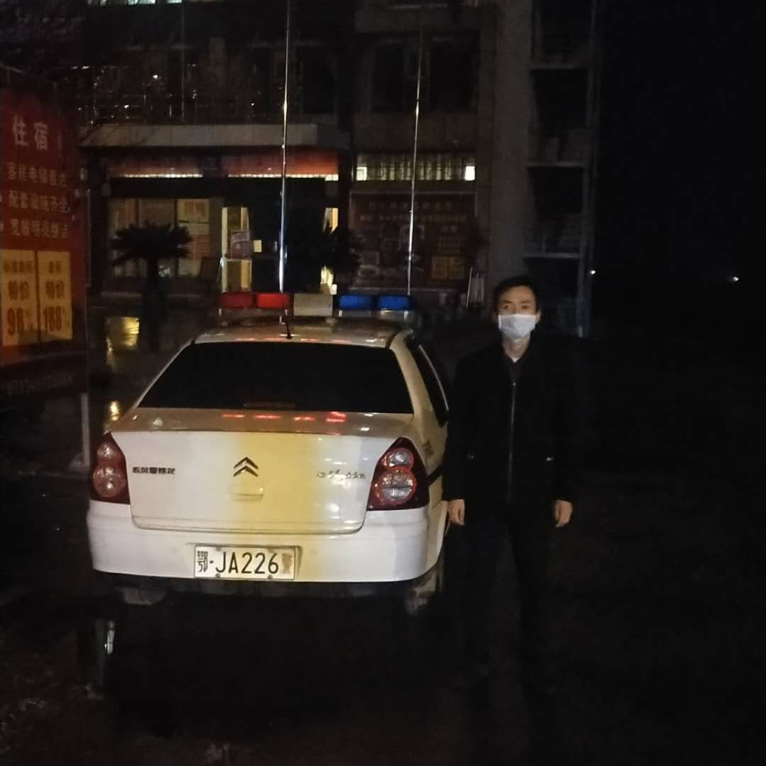 丁晨达2.jpg